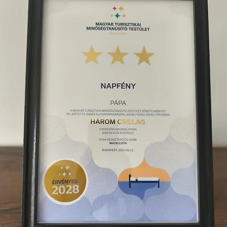 Napfény Apartamento *